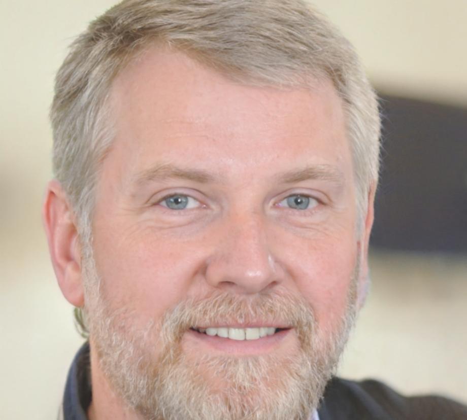 Benedikt Zimmermann, Gründer von talivonent